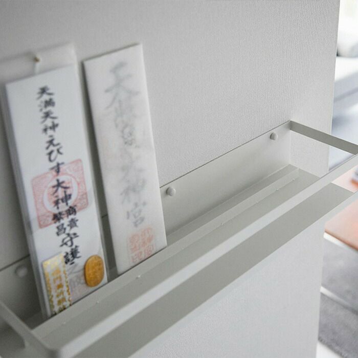 ラオス石　田黄　置物　山中尋友　縁起物　書斎　座台付き　箱付き ラオス石 田黄 置物 山中尋友 縁起物 書斎 座台付き 箱付き